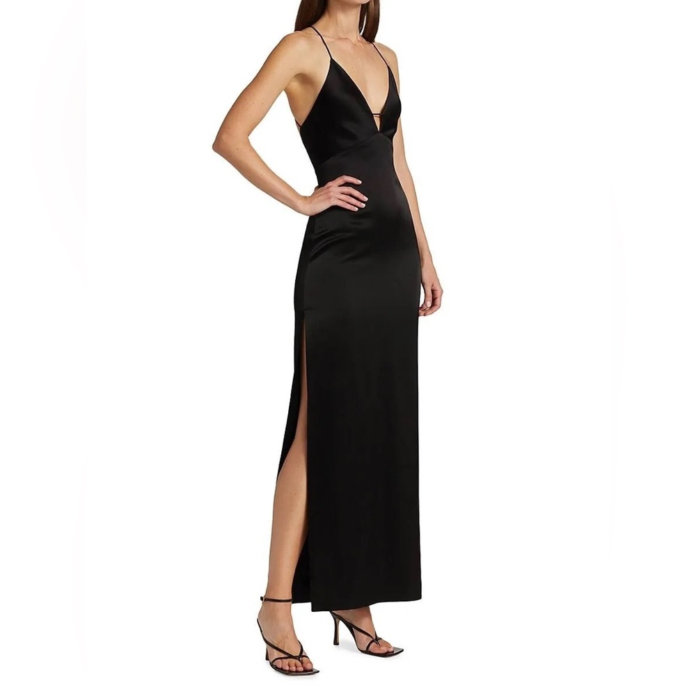 Beautiful Dakota Bias Slip Gown in Black
Alice + Olivia size 0